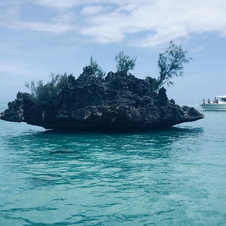 Roi Holiday Stay Grand Bay Luaran gambar