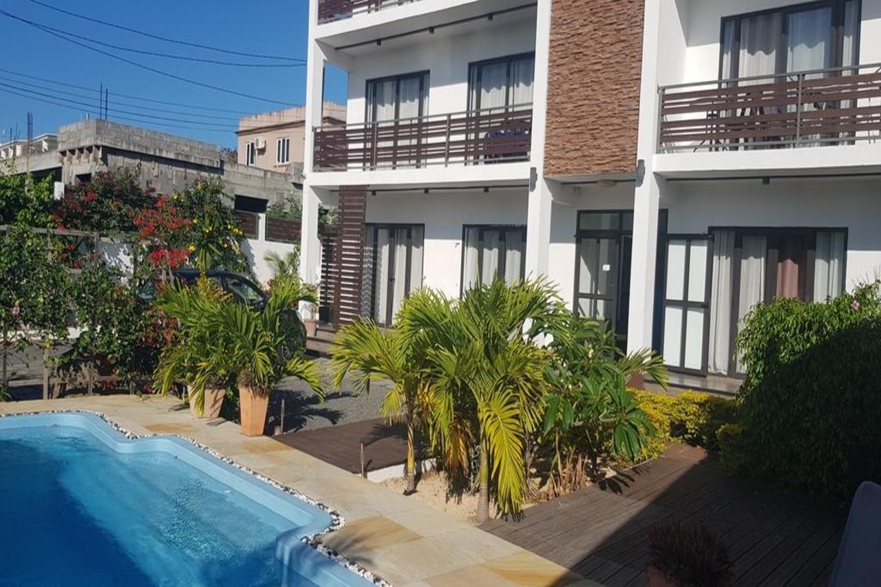 Roi Holiday Stay Grand Bay Luaran gambar