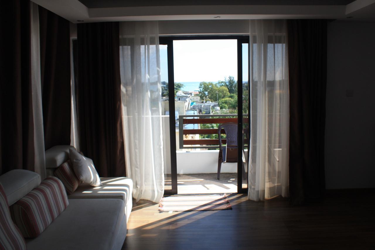 Roi Holiday Stay Grand Bay Luaran gambar