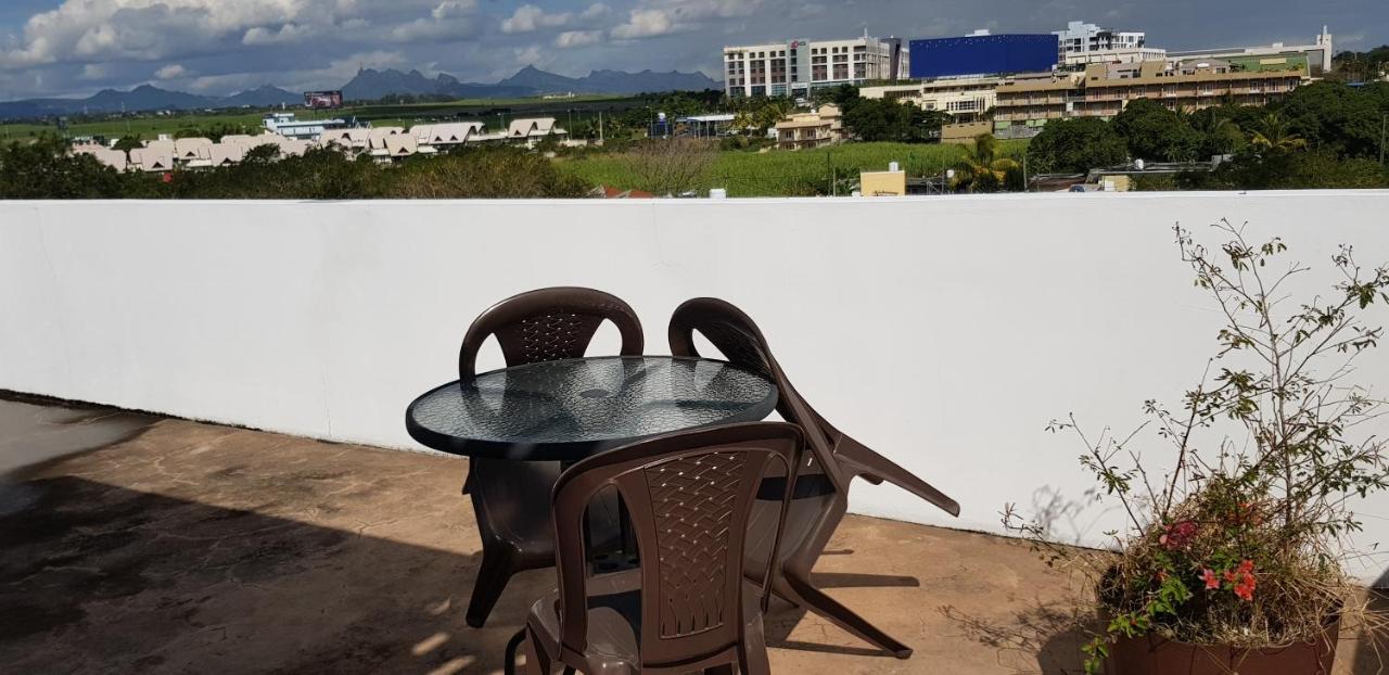 Roi Holiday Stay Grand Bay Luaran gambar